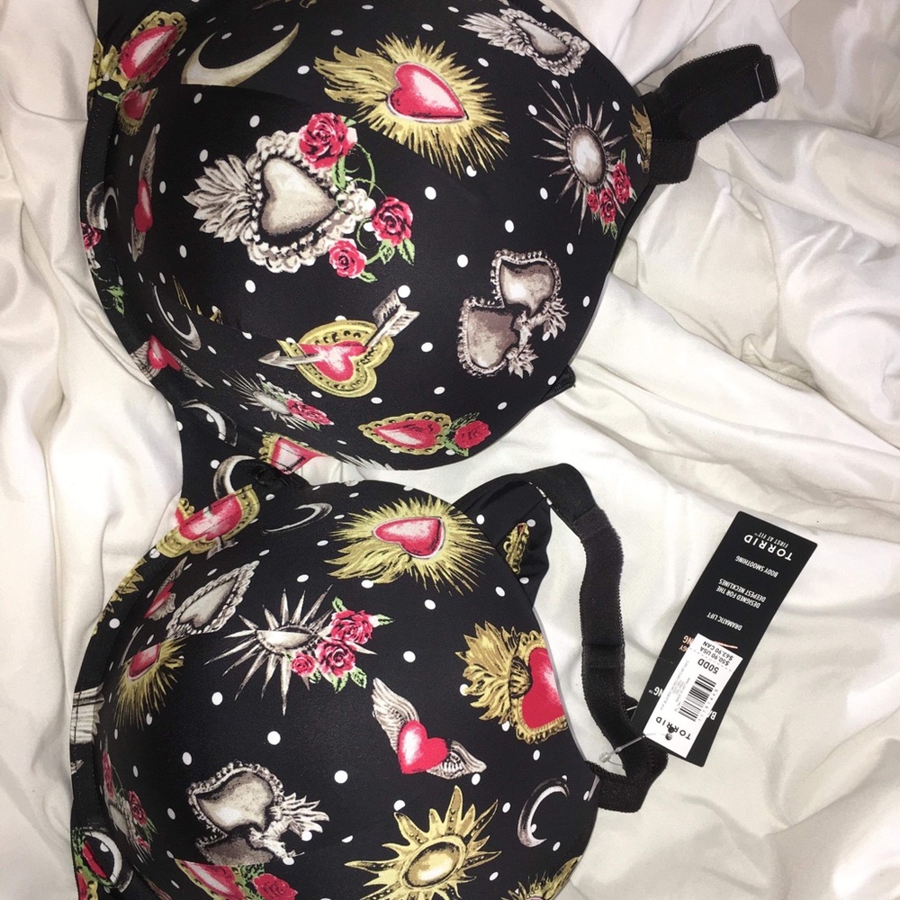 Torrid push up plunge bra